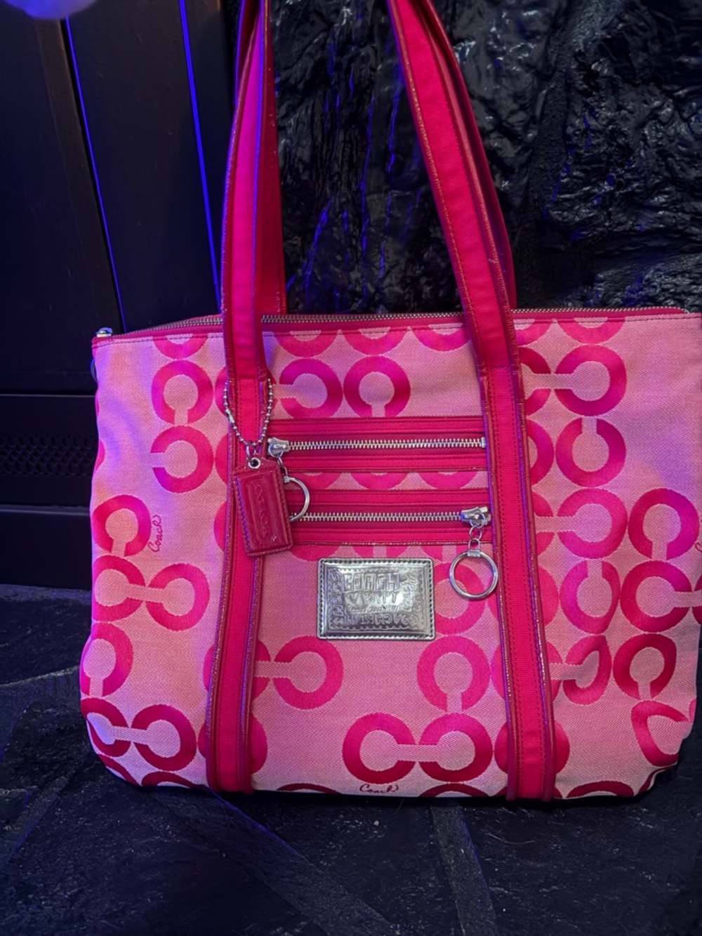 Coach Poppy Pink Op Art Signature Tote